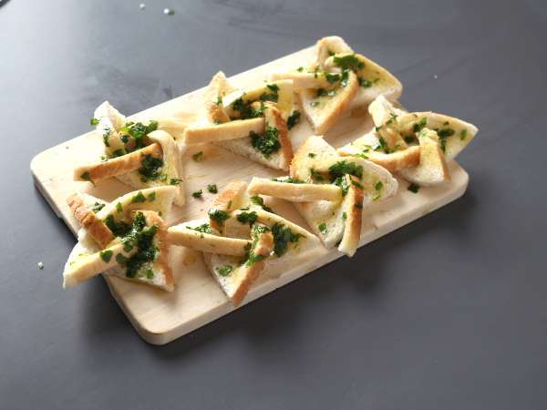 Roti bawang putih gaya bintang dengan roti sandwich - Persiapan langkah 9