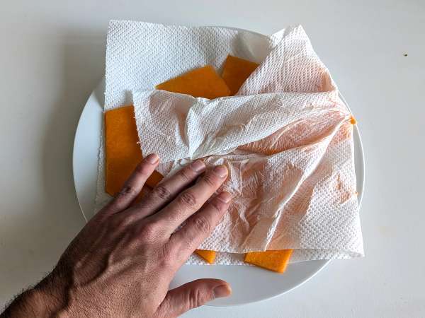 Keripik labu dalam penggorengan udara: ringan dan lezat - Persiapan langkah 2