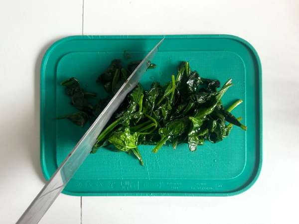 Kue puff bayam dan keju kambing mini - Persiapan langkah 4