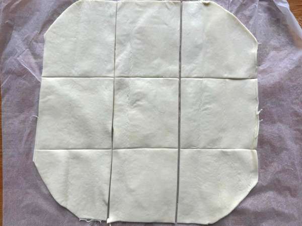 Kue puff bayam dan keju kambing mini - Persiapan langkah 6