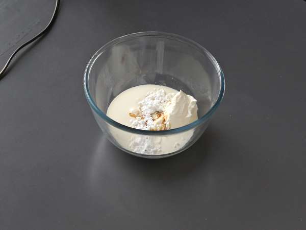 Wafel buah, cokelat, dan krim kocok - Persiapan langkah 5