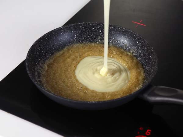 Gelas bergaya Banoffee, untuk para penggemar pisang dan karamel - Persiapan langkah 6