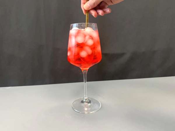 Martini tonik bebas alkohol, koktail buah yang segar! - Persiapan langkah 4