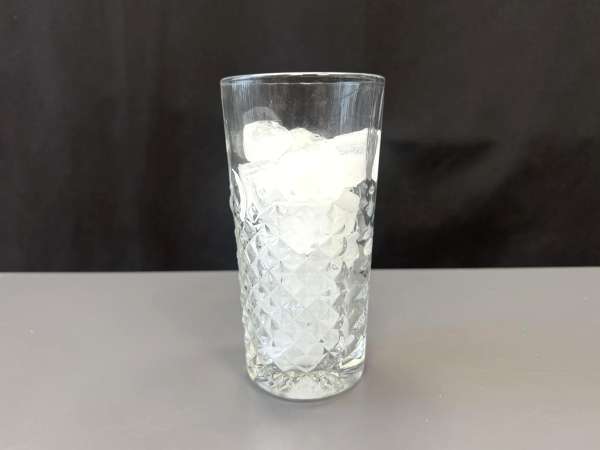 Martini Spritz bebas alkohol, koktail bunga yang manis untuk minuman beralkohol - Persiapan langkah 1