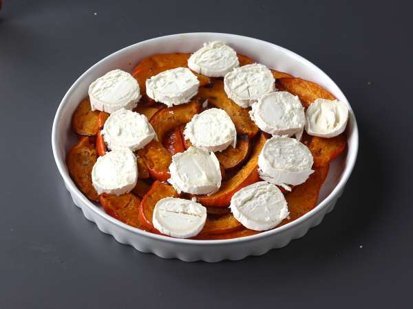 Tatin labu dengan keju kambing dan madu - Persiapan langkah 8