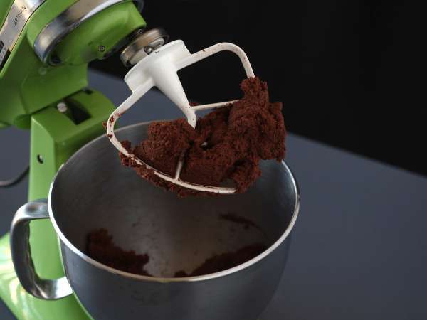 Hidangan penutup cokelat dan kelapa yang meleleh dan renyah! - Persiapan langkah 8