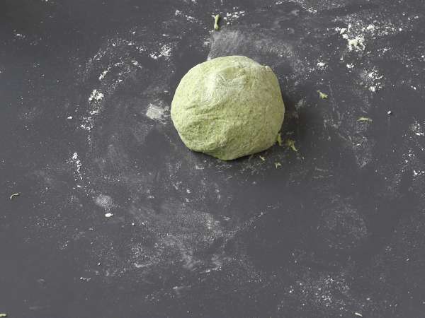 Pasta brokoli super mudah untuk membuat anak-anak senang dengan sayuran - Persiapan langkah 4