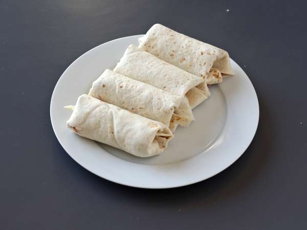 Apa yang harus dilakukan dengan tortilla Hidangan adiboga untuk dibagikan, dengan rasa pizza! - Persiapan langkah 6