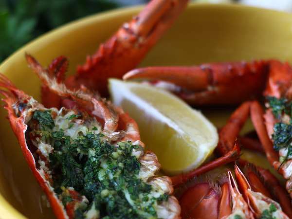 Lobster panggang dengan peterseli dan lemon: kesederhanaan dan kecanggihan di meja. - Persiapan langkah 7