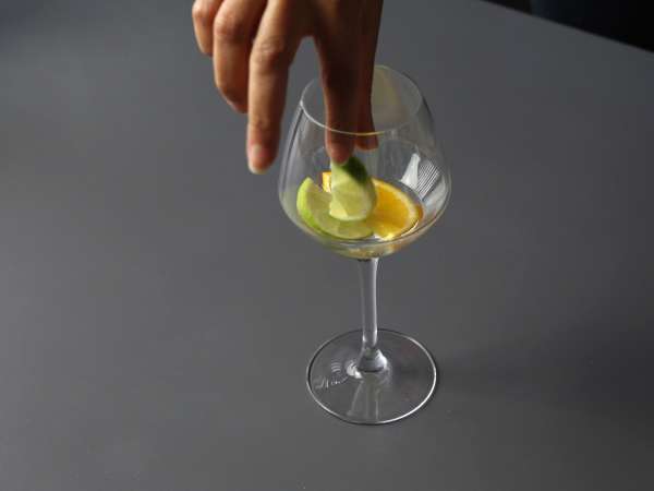 Sangria anggur bersoda: bintang yang menyegarkan saat liburan - Persiapan langkah 1