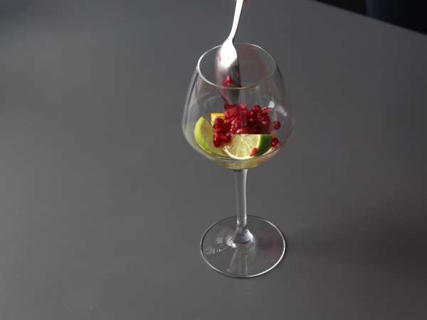 Sangria anggur bersoda: bintang yang menyegarkan saat liburan - Persiapan langkah 2