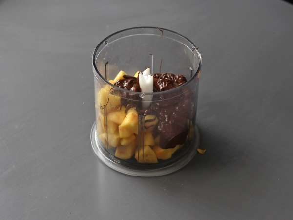 Fudge apel cokelat, hidangan penutup yang sangat mudah dibuat hanya dengan 2 bahan! - Persiapan langkah 4