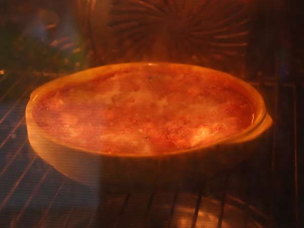 Gratin gnocchi tomat dan mozzarella yang cepat dan nyaman - gnocchi alla sorrentina di dalam oven - Persiapan langkah 6