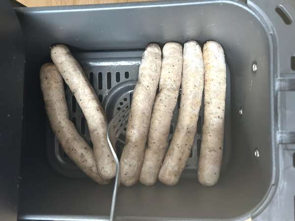 Bagaimana cara memasak sosis di dalam Air Fryer? - Persiapan langkah 2