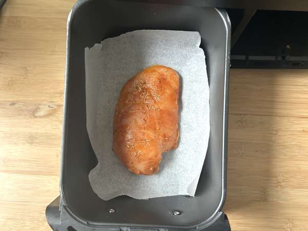Bagaimana cara memasak dada ayam di dalam Air Fryer? - Persiapan langkah 3