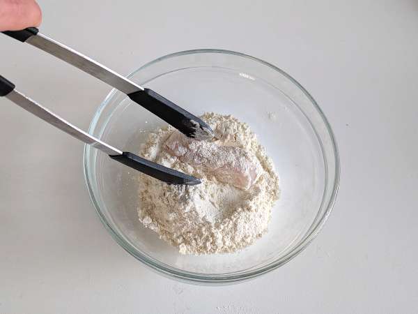 Jari ikan dalam penggorengan udara: renyah, ringan, dan mudah disiapkan! - Persiapan langkah 4