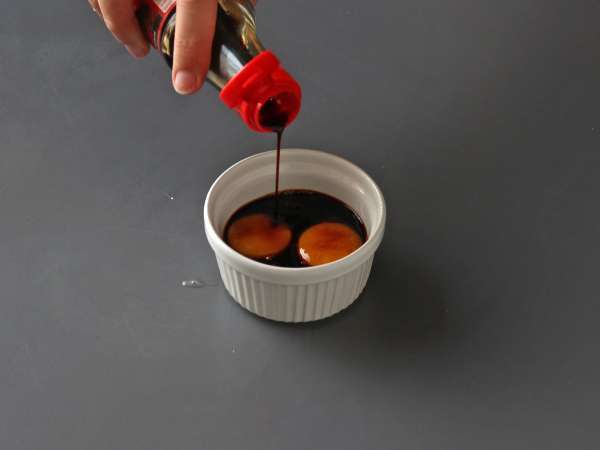 Kuning telur yang diawetkan dengan kecap asin - Persiapan langkah 2