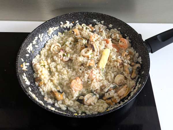 Risotto seafood beku: solusi ideal untuk hidangan yang cepat dan lezat - Persiapan langkah 9
