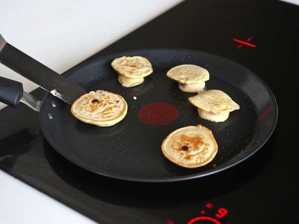 Panekuk pisang tanpa tambahan gula yang sempurna untuk sarapan! - Persiapan langkah 8