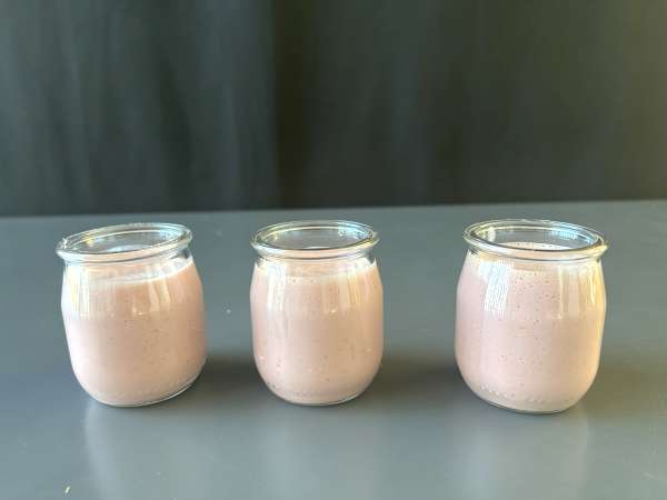 Petit Suisse yang sehat, lembut, dan berprotein tinggi - Persiapan langkah 4