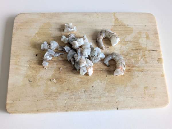 Pasta spirulina dengan udang dan lemon: hidangan pertama yang kaya nutrisi dengan rasa yang unik - Persiapan langkah 1