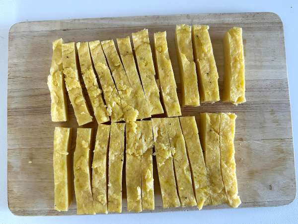 Polenta yang digoreng dengan Air Fryer: renyah, sehat, dan bebas gluten - Persiapan langkah 5