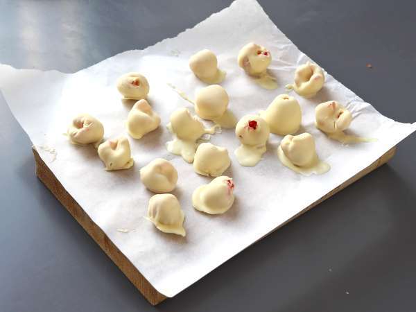 Franui dengan pistachio, raspberry berlapis yang lezat, meleleh dan renyah - Persiapan langkah 3