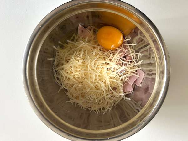 Gratin pasta ham dan keju di dalam airfryer - Persiapan langkah 1