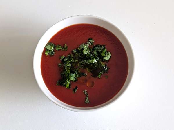 Cukini parmigiana dalam penggorengan udara: cepat, ringan, dan renyah - Persiapan langkah 5