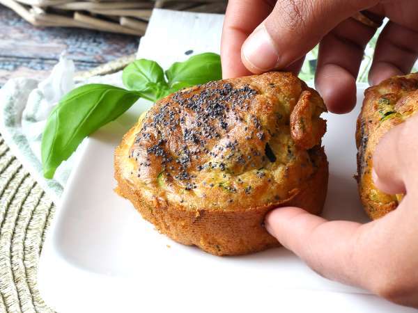 Muffin cukini dalam penggorengan udara: resep yang ringan dan lembut - Persiapan langkah 8