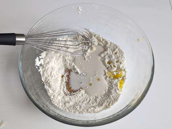 Pancake vegan lembut dengan telur rami: resep mudah dan bebas telur - Persiapan langkah 4
