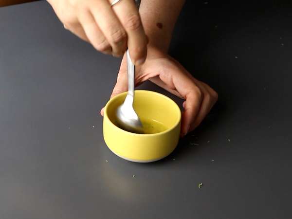 Salad buah merah: stroberi, raspberry, ceri, dan semangka, sempurna untuk musim panas! - Persiapan langkah 3