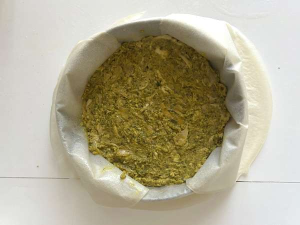 Kue tradisional Maroko dengan adonan batu bata, ayam, dan rempah-rempah - Persiapan langkah 12