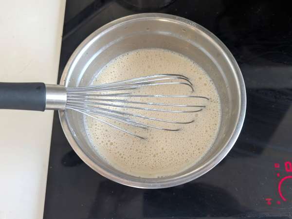 Krim telur yang cepat dan mudah: resep nenek saya - Persiapan langkah 3