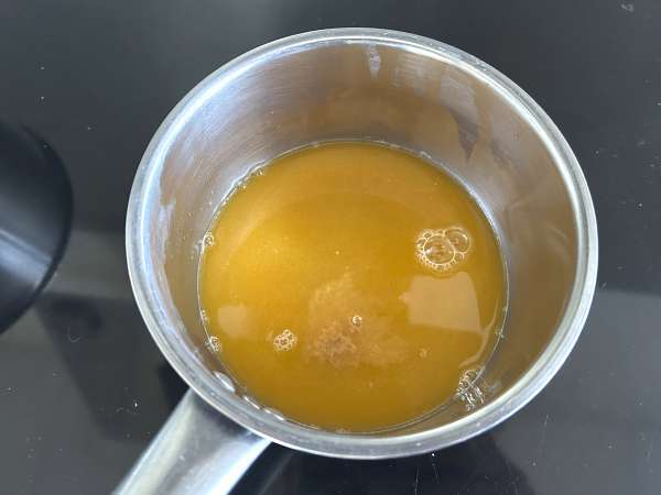 Scallop carpaccio dengan citrus vinaigrette dan pistachio, hidangan pembuka yang elegan dan mudah disiapkan. - Persiapan langkah 2