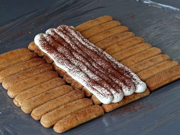 Log berbentuk tiramisu tanpa cetakan untuk pecinta kopi - Persiapan langkah 5