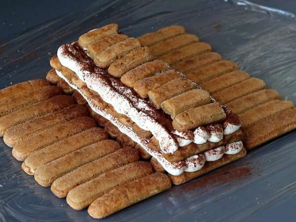 Log berbentuk tiramisu tanpa cetakan untuk pecinta kopi - Persiapan langkah 7