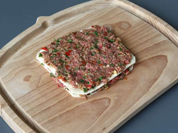 Tusuk sate kebab lavash dengan tortilla, mudah dimasak di dalam airfryer! - Persiapan langkah 5