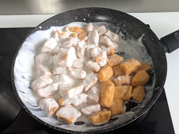 Gnocchi labu yang lembut dengan Philadelphia dan kacang kenari yang renyah - Persiapan langkah 6