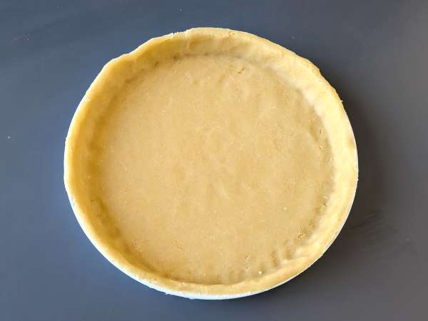 Tart dengan selai stroberi: resep kue kering klasik (juga hati) - Persiapan langkah 5