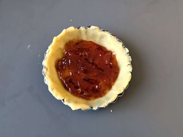 Kue tart Hari Valentine selai stroberi: suguhan buatan sendiri yang romantis - Persiapan langkah 4