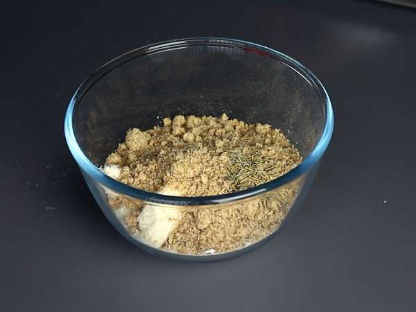 Ratatouille crumble, hidangan cepat dan mudah yang akan Anda sukai! - Persiapan langkah 1