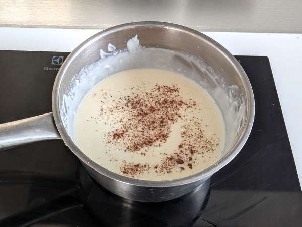 Lasagna salmon dengan burrata dan pistachio yang lembut dan renyah - Persiapan langkah 4