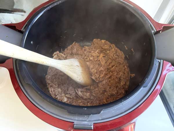 Daging babi yang ditarik di dalam Cookeo - Persiapan langkah 5
