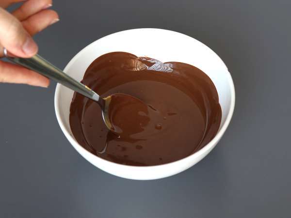 Sarang Paskah di mawar pasir - Persiapan langkah 1