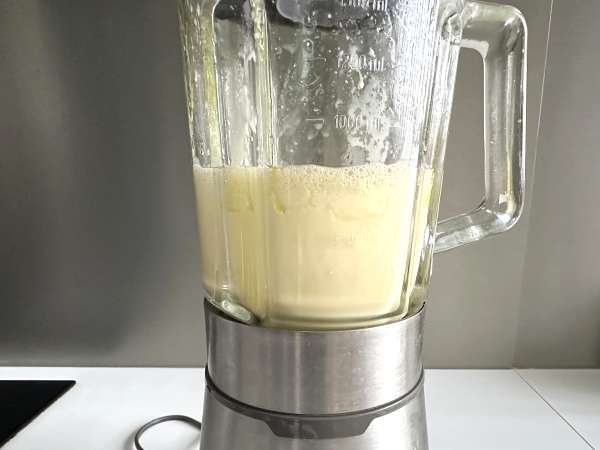 Adonan kue gurih dalam blender: cepat, mudah, dan sangat lembap - Persiapan langkah 3