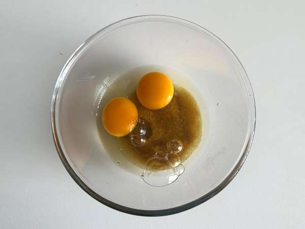 Kue pistachio, jeruk nipis, dan cukini yang sangat lembap - Persiapan langkah 3