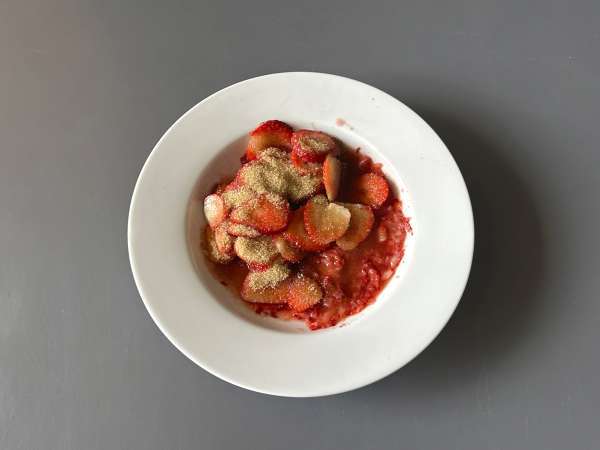 Strawberry shortcake, kue krim stroberi khas Amerika yang tidak pernah gagal - Persiapan langkah 1