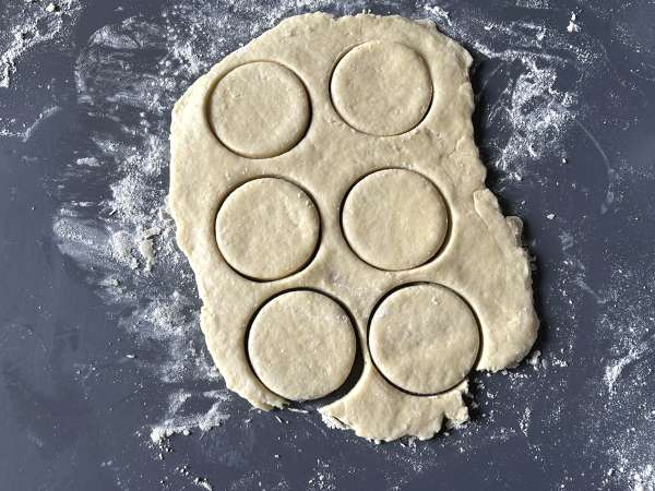 Strawberry shortcake, kue krim stroberi khas Amerika yang tidak pernah gagal - Persiapan langkah 4