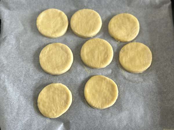 Strawberry shortcake, kue krim stroberi khas Amerika yang tidak pernah gagal - Persiapan langkah 5